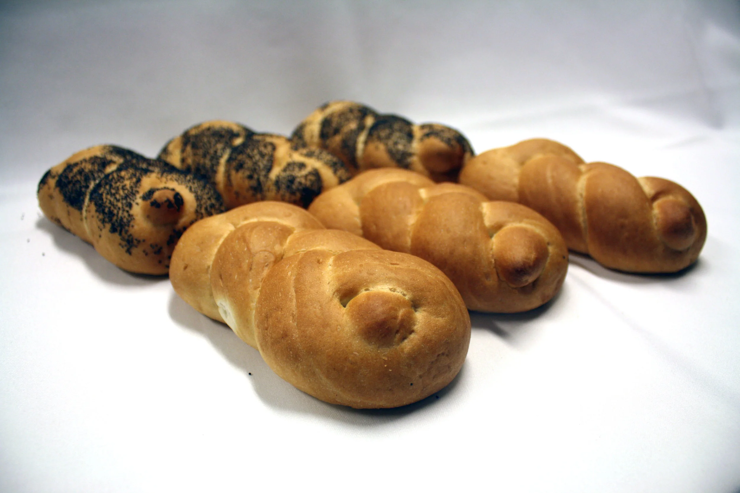 6" Twist Rolls