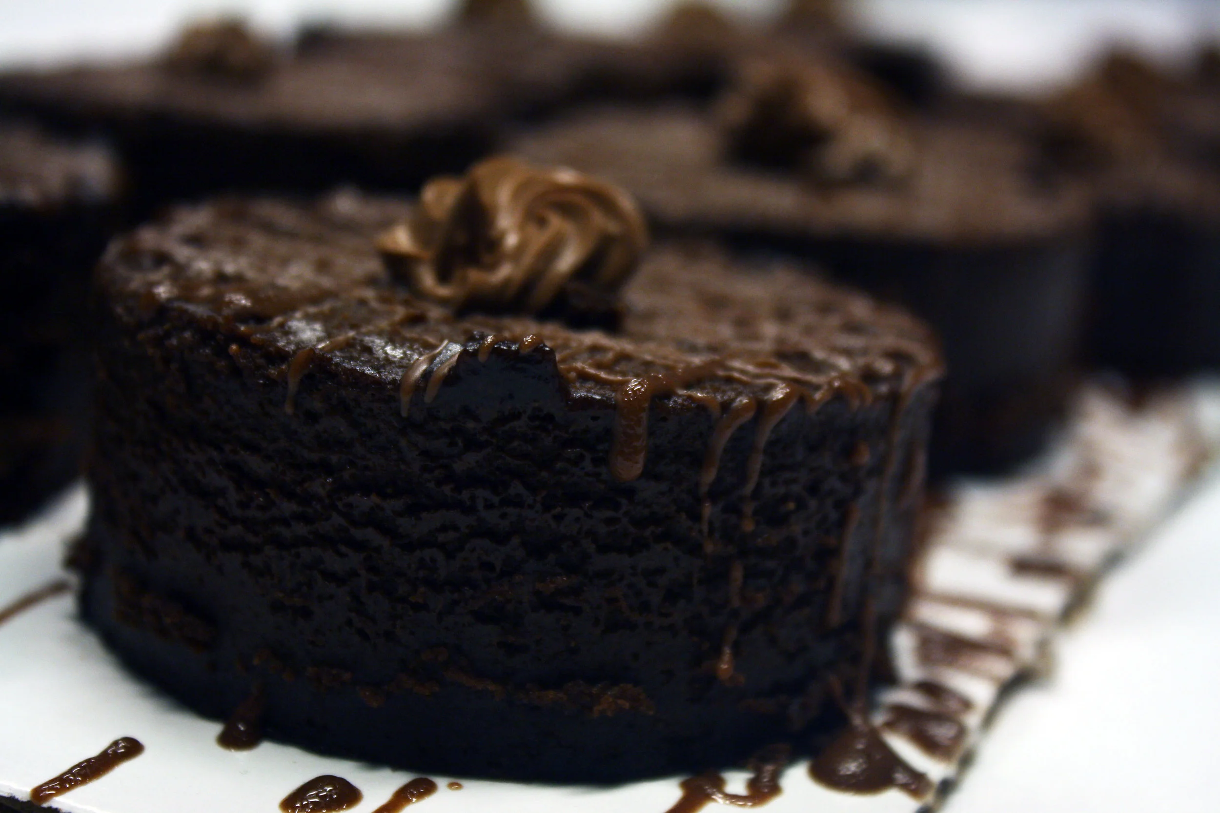 Individual VIP, Chocolate Financier (Lava Cakes)