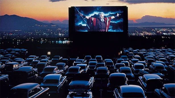 The-American-style-drive-through-cinema.jpg