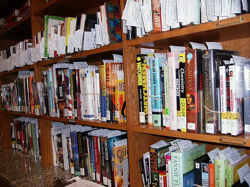 Circulation Aide - Evanston Public Library