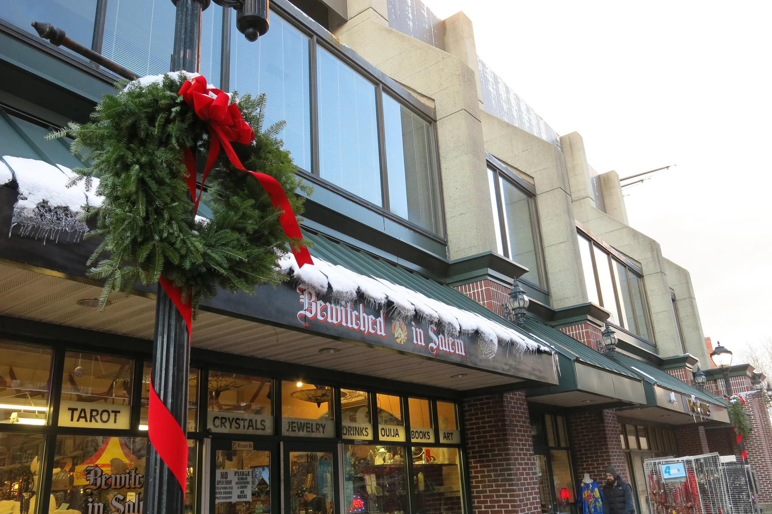 The Third Annual Boston BarHopper Christmas Special