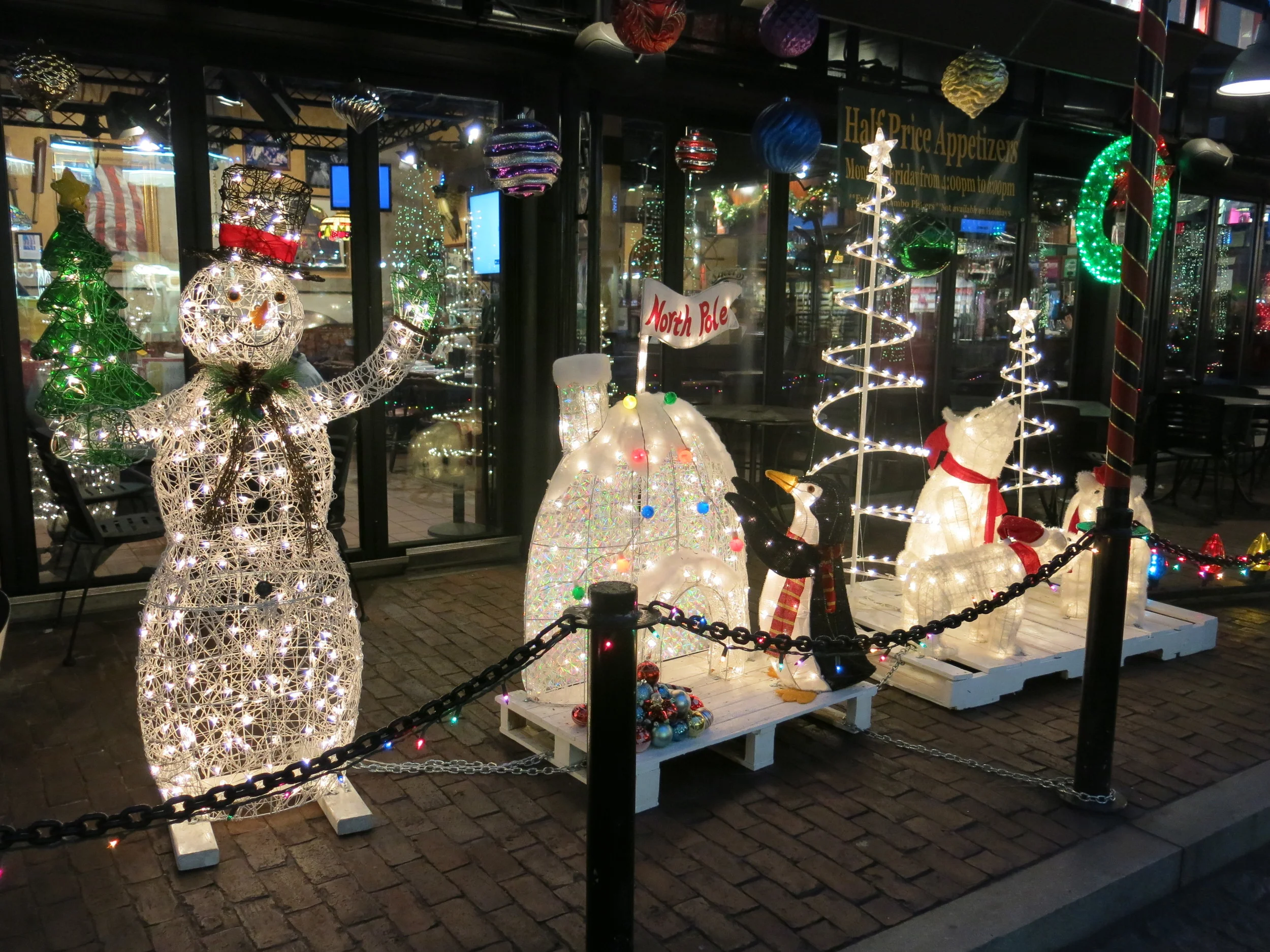 The Fourth Annual Boston BarHopper Christmas Special
