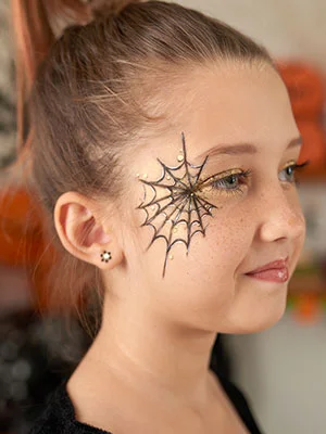 halloween-face-body-painter.jpg