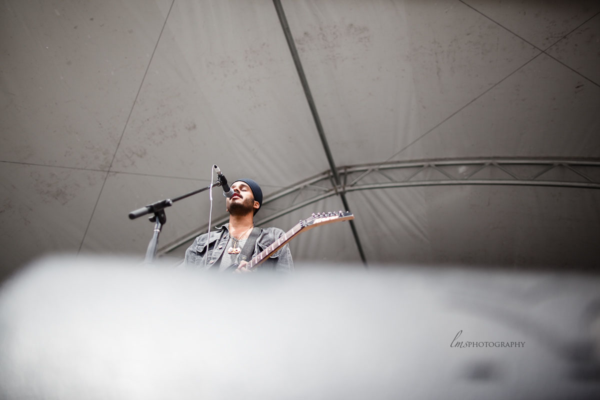 twin-shadow_5873825163_o.jpg
