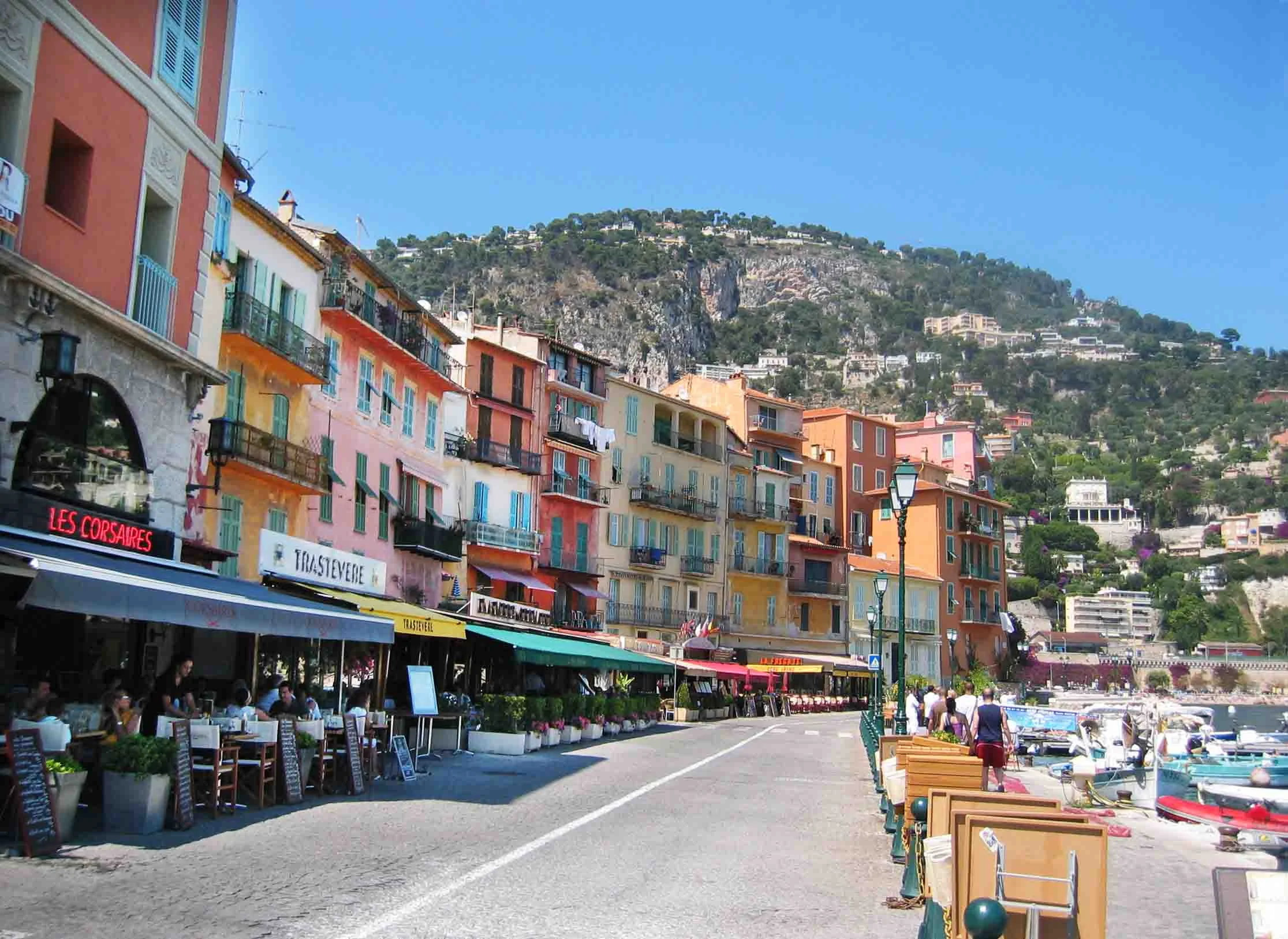 villefranche-sur-mer-french-riviera-restaurants-tourism-easy-booking-group.jpg