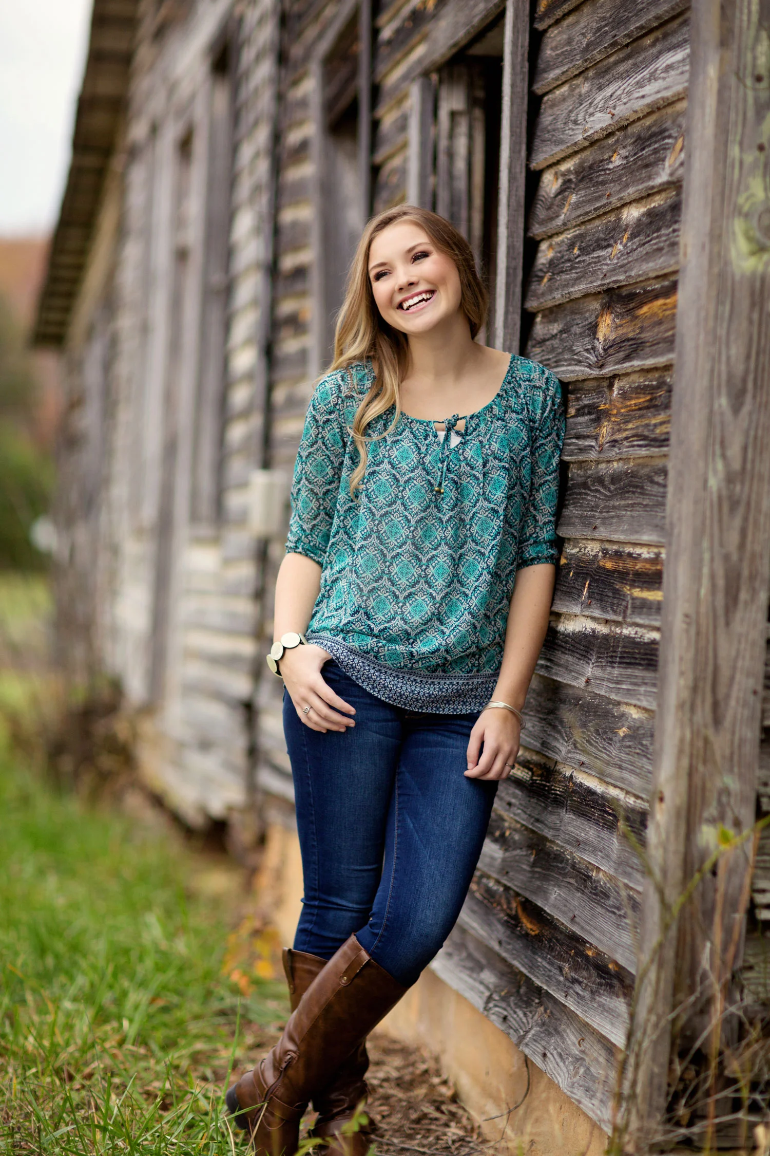 gretna-va-senior-portraits-megan-bryant-photography.jpg