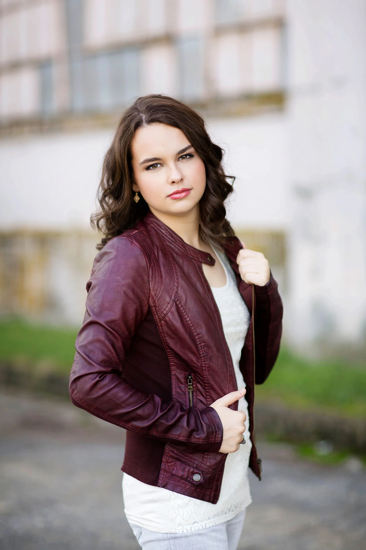 girl-senior-pictures-megan-bryant.jpg