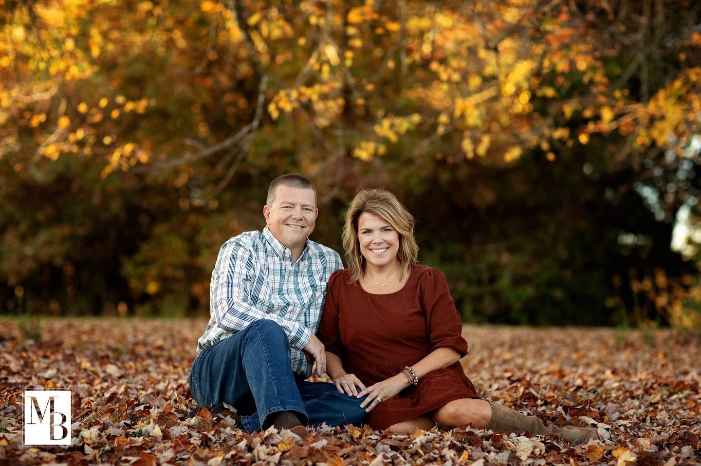 Such a gorgeous couple! I&rsquo;m missing that fall foliage already. 🍁
