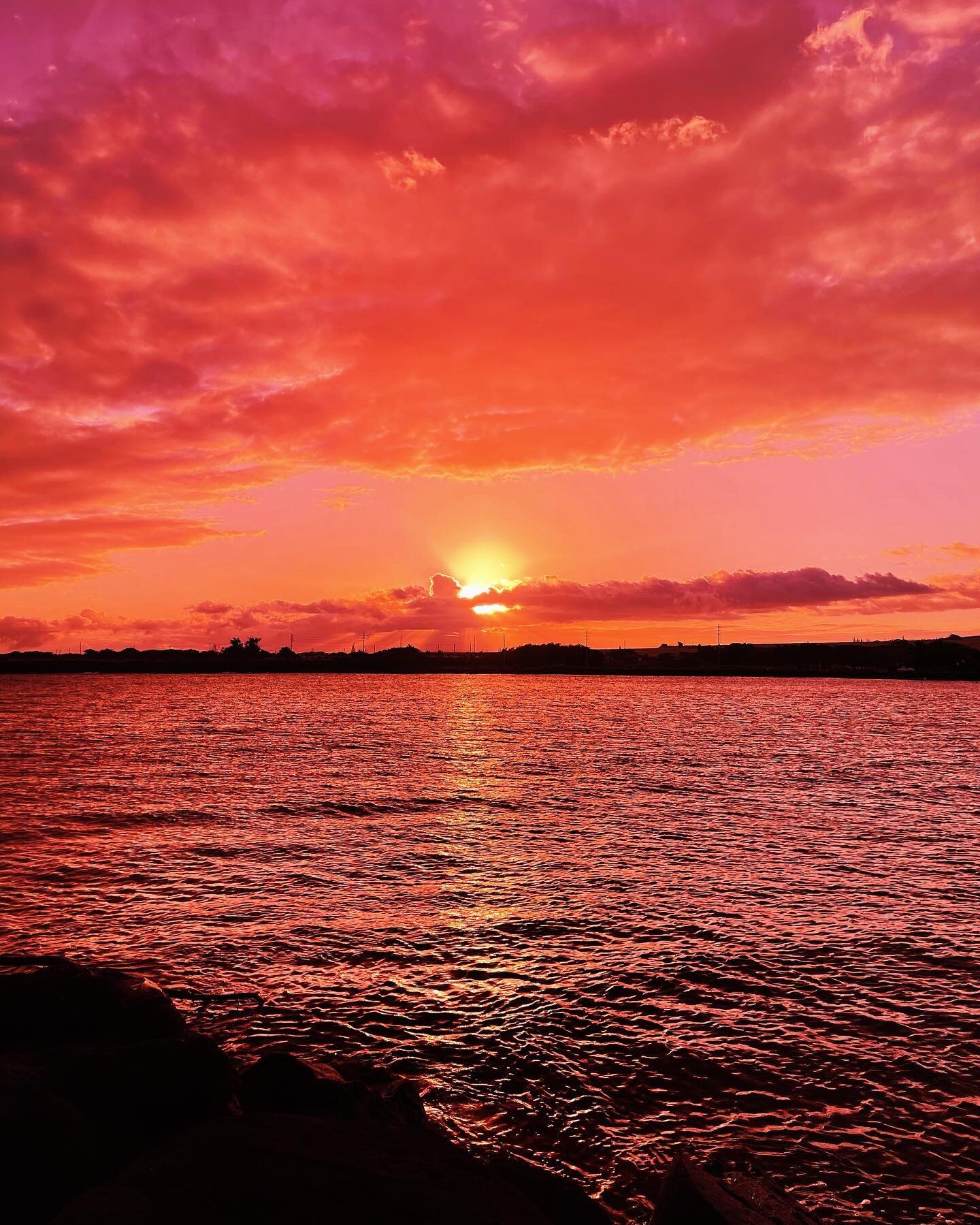 sundays are for sunsets...💞 #kauai #sunset #hauolilāmakuahine