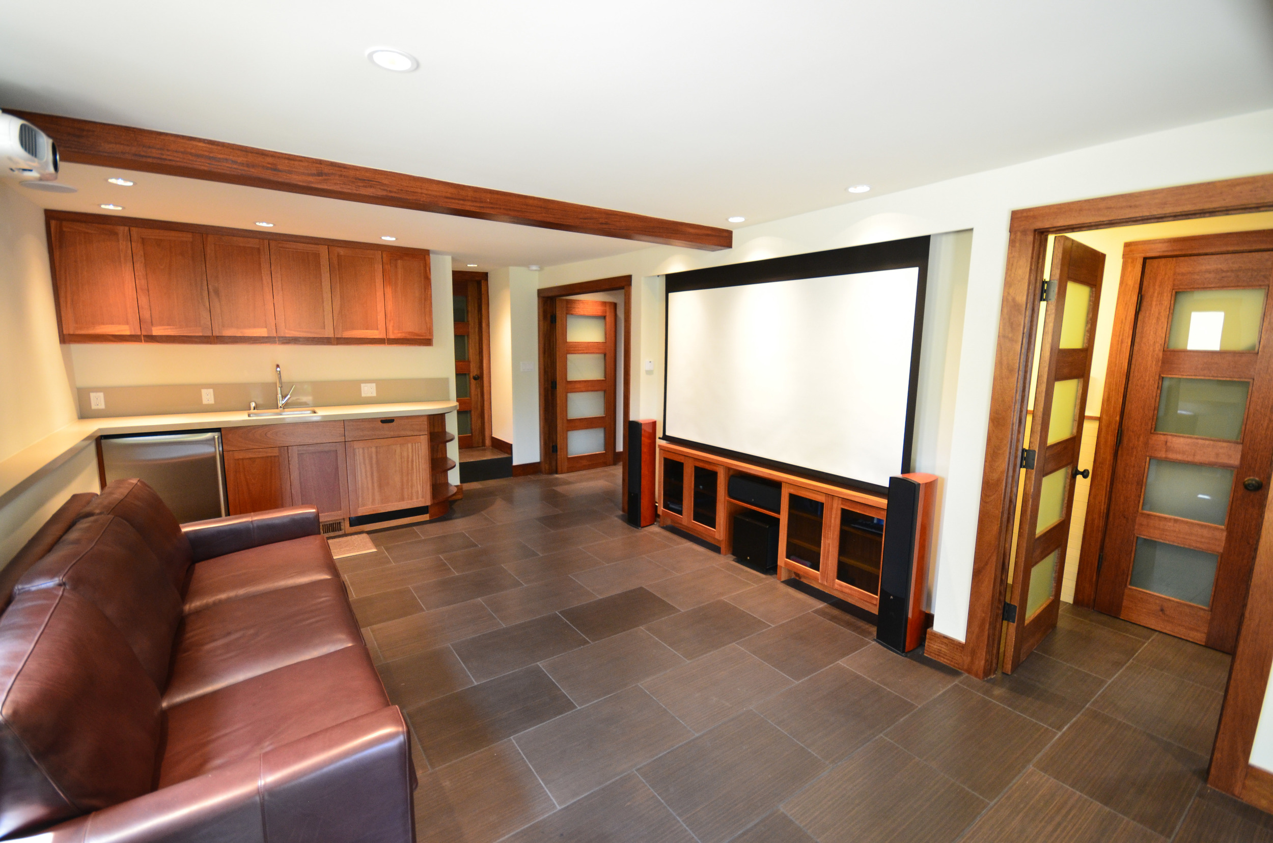 traditional face frame mahogany cabinets