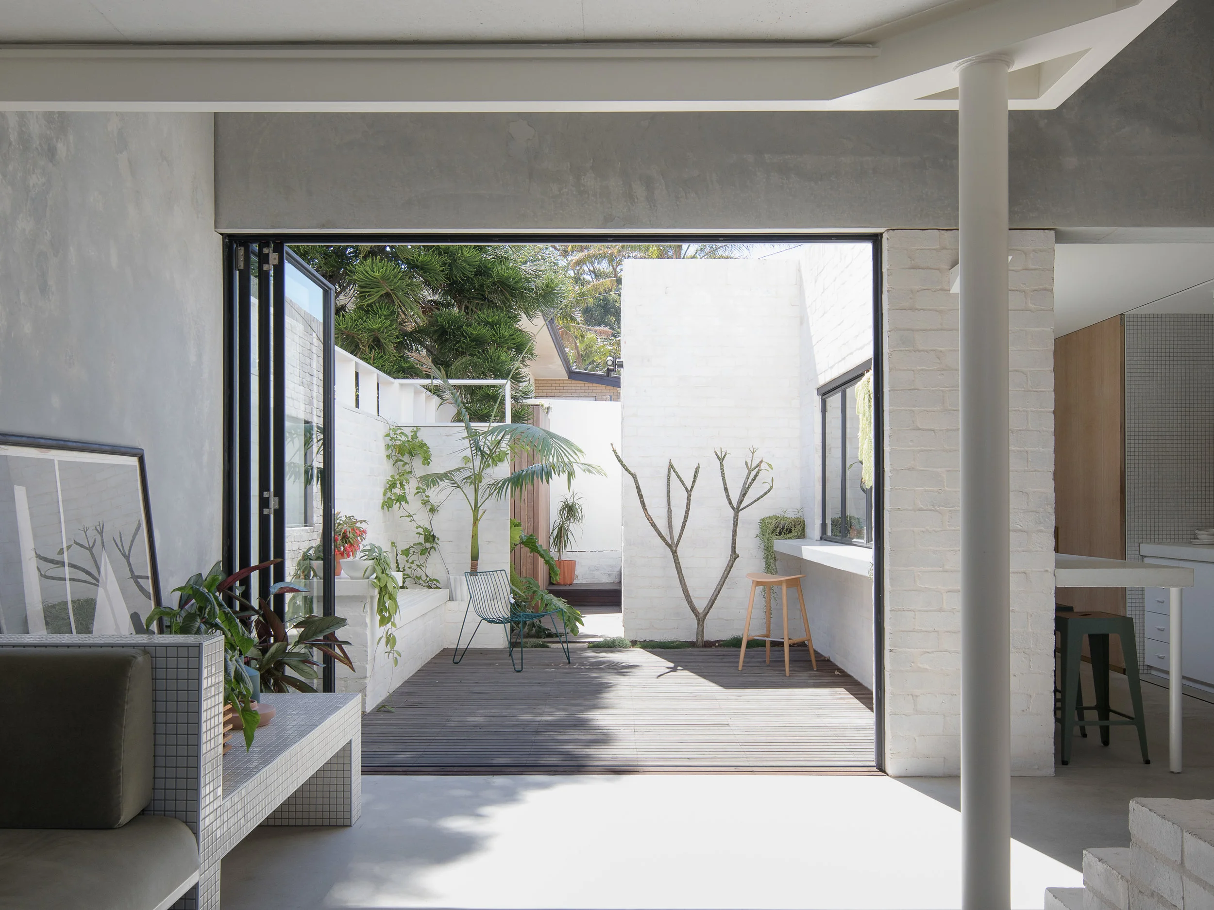 2304_House+A_Whispering+Smith_Ben+Hosking-5.jpg