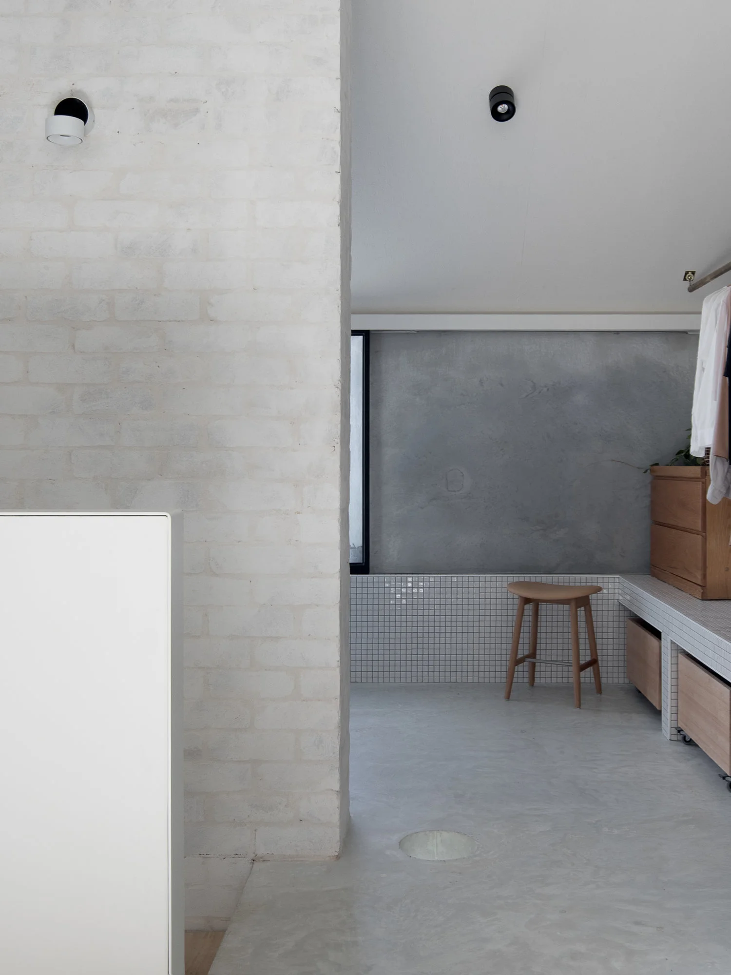 2304_House+A_Whispering+Smith_Ben+Hosking-7.jpg