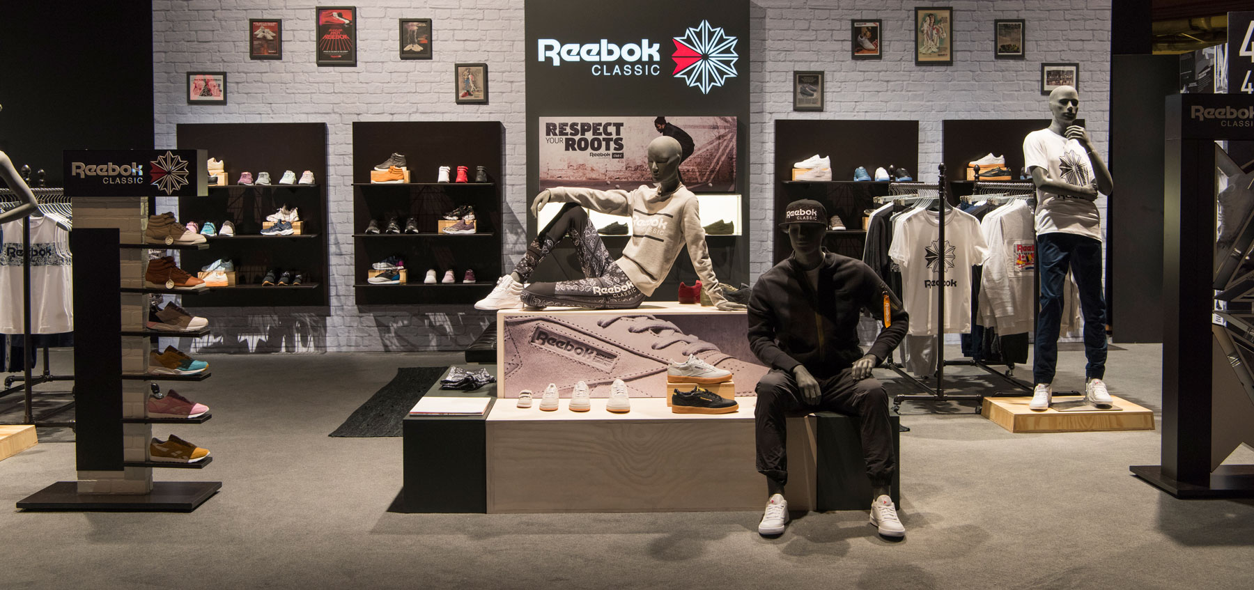 Reebok Flagship Store / NiiiZ Design Lab