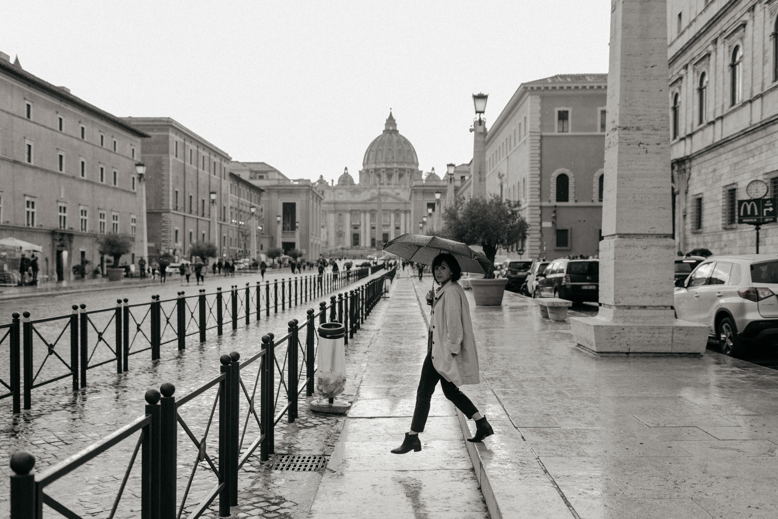 Rome-Italy-Travel-Elopement-Anna-Howard-0128.jpg