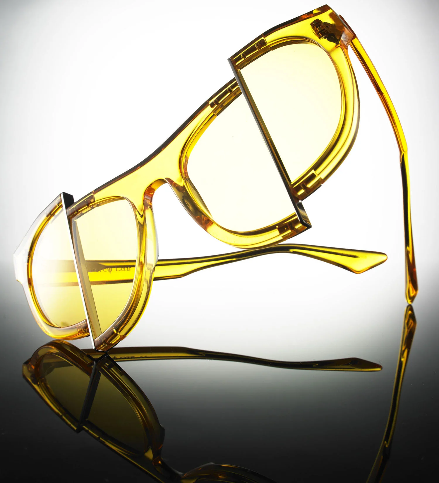 Lookbook_Sunglasses 6.jpg