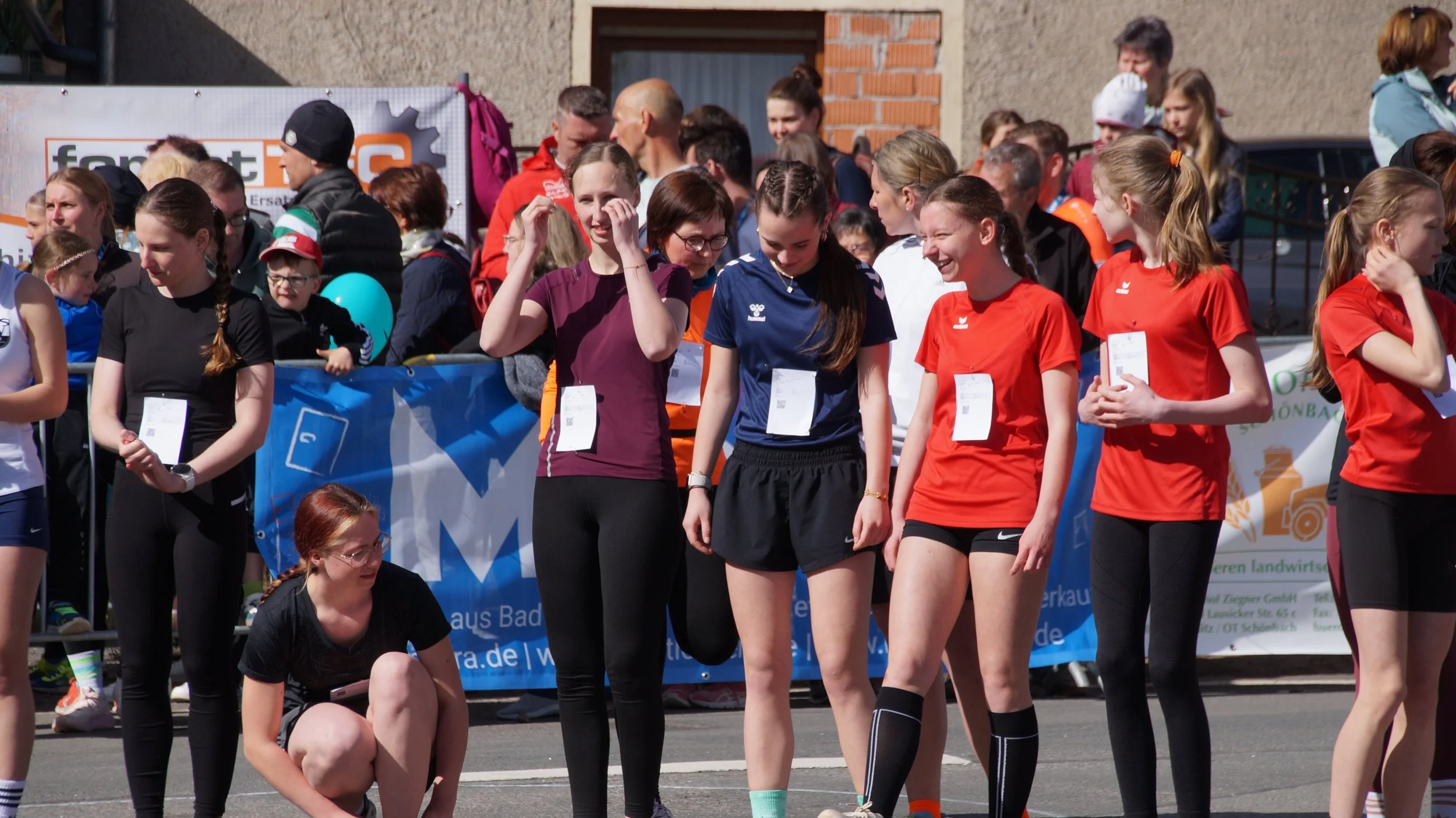Start2000m Damen.jpeg