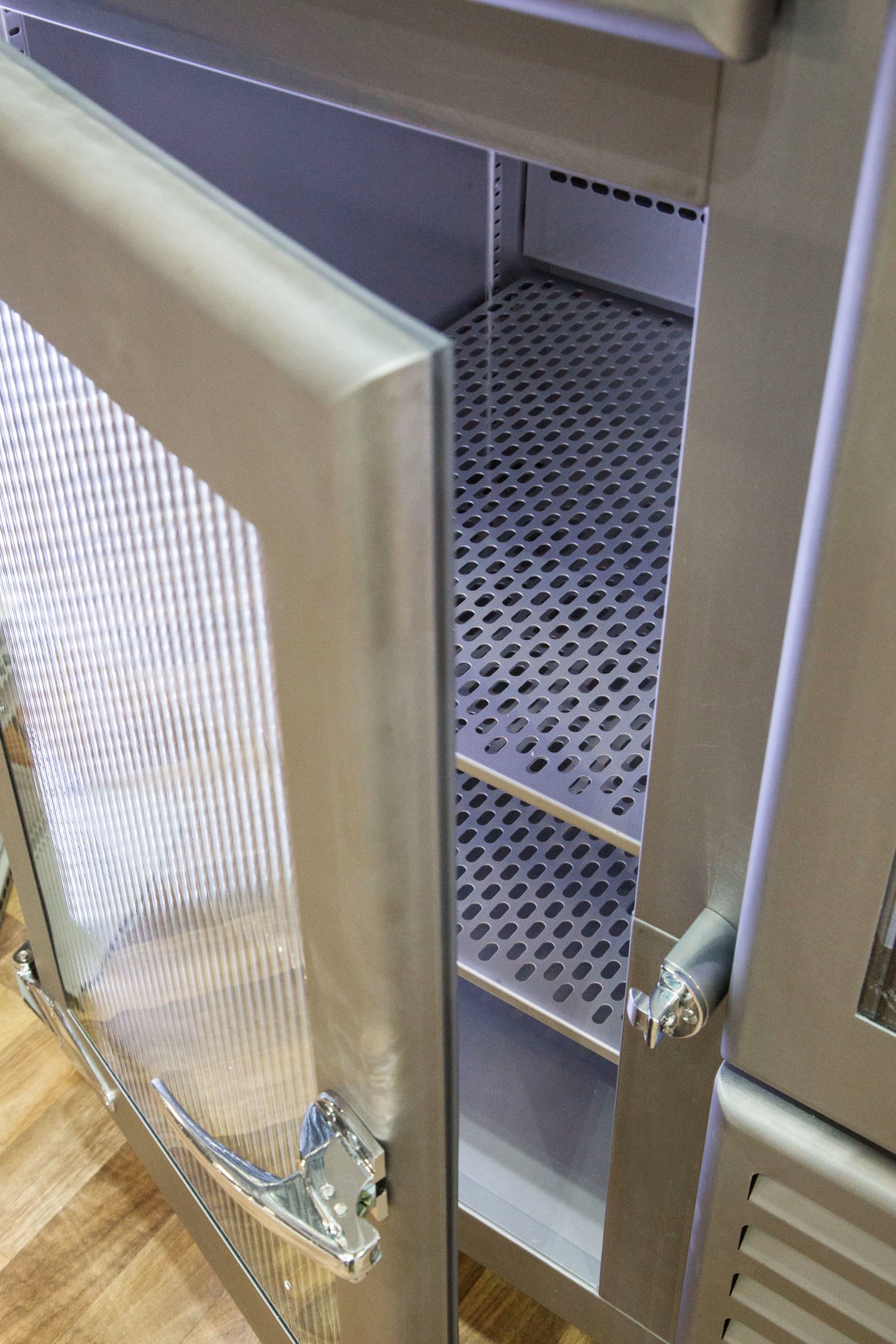 Compact Retro Fridge CRF1
