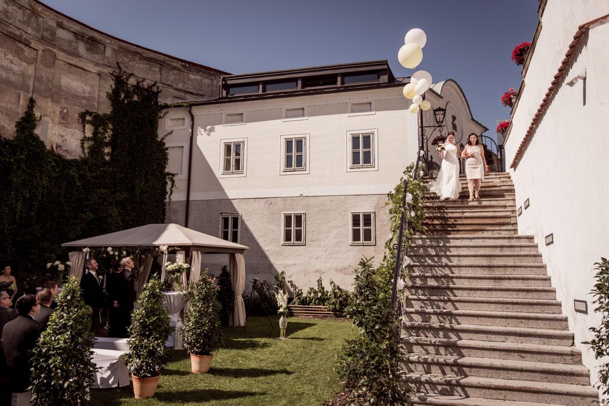 wedding-in-enns-austria-015.jpg