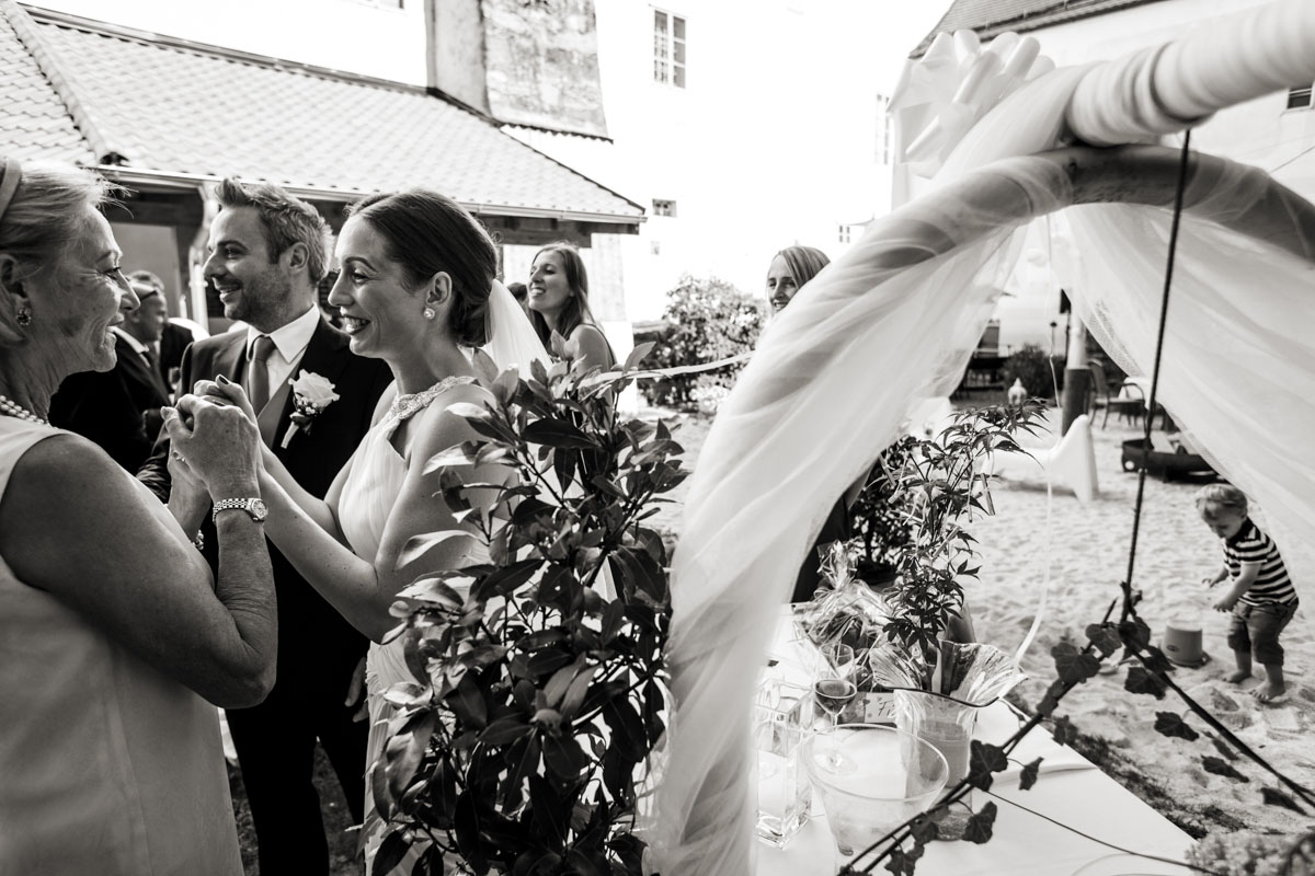 wedding-in-enns-austria-030.jpg