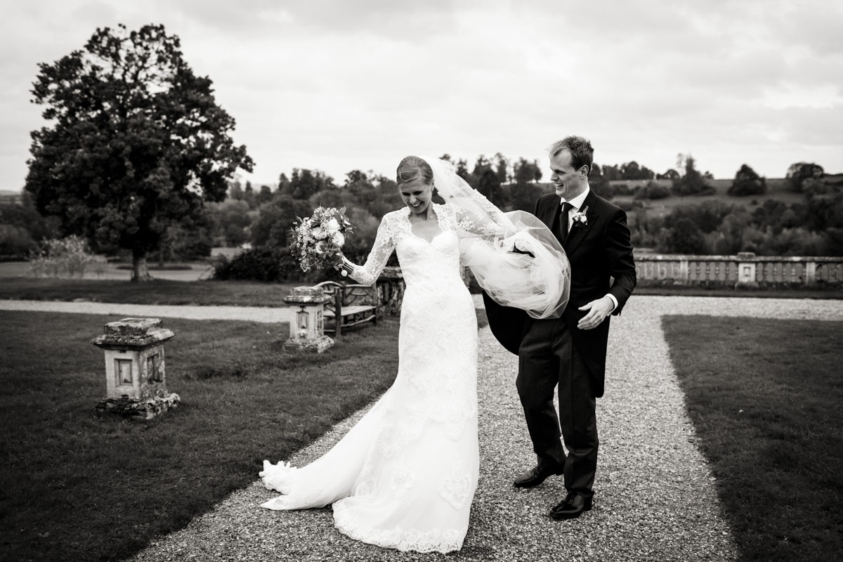 Orchardliegh-House-Wedding-Photography-027.jpg