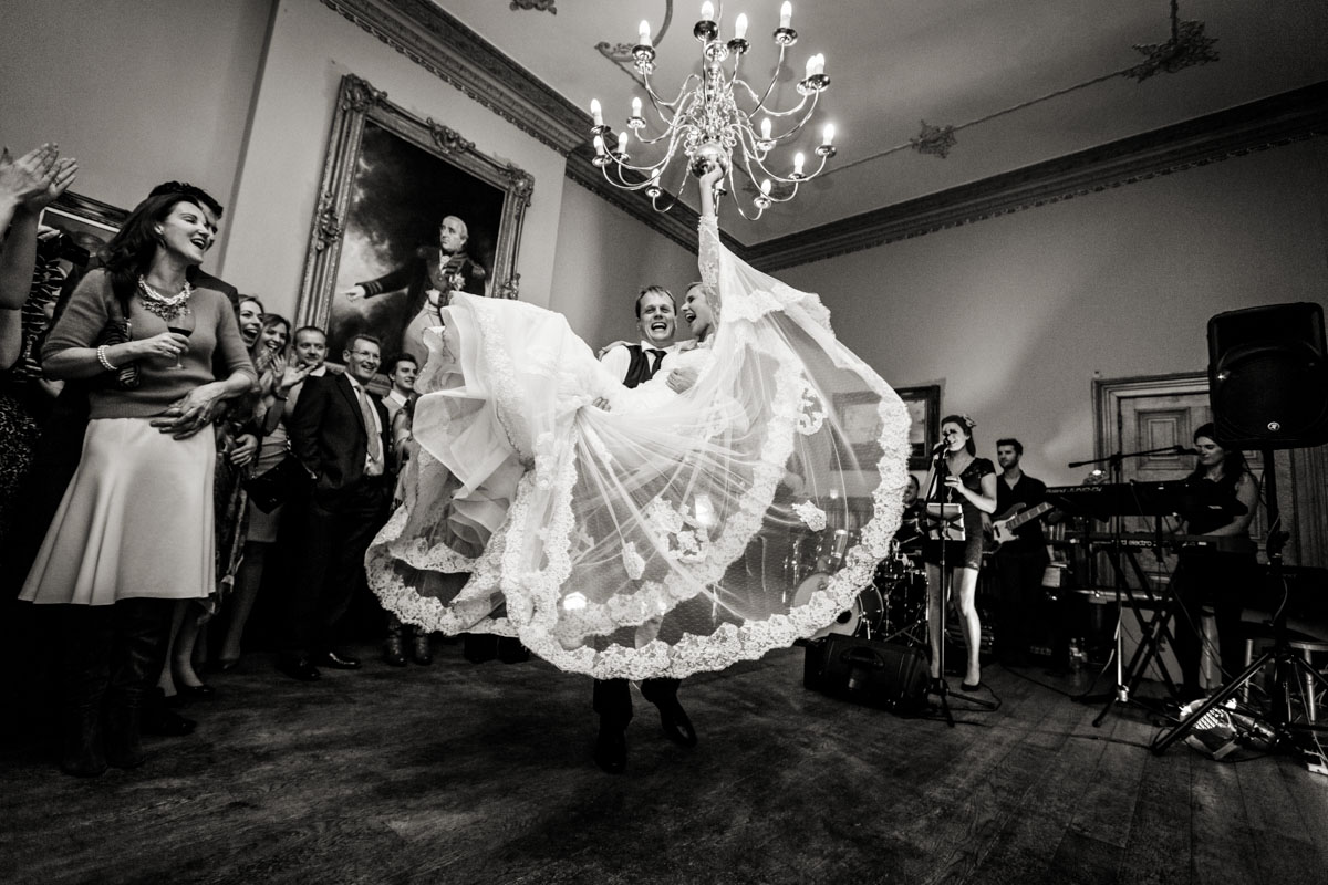 Orchardliegh-House-Wedding-Photography-048.jpg
