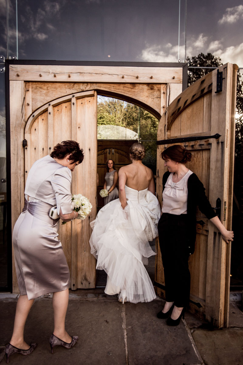 Shustoke-Barn-Wedding-Photography-011.jpg