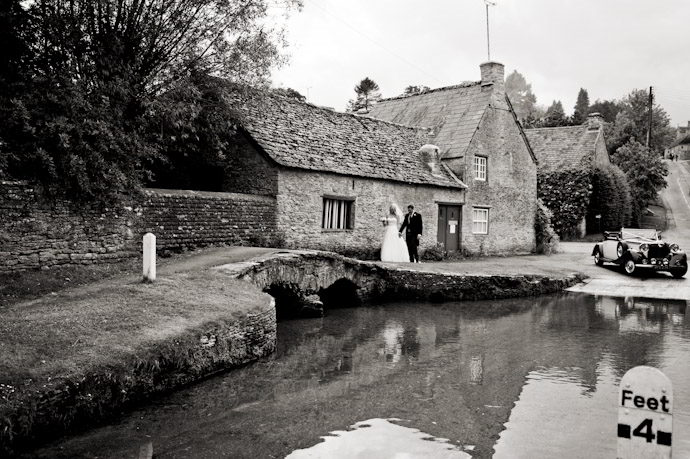 Wedding-Photography-at-Kingston-Bagpuize-House-010.jpg