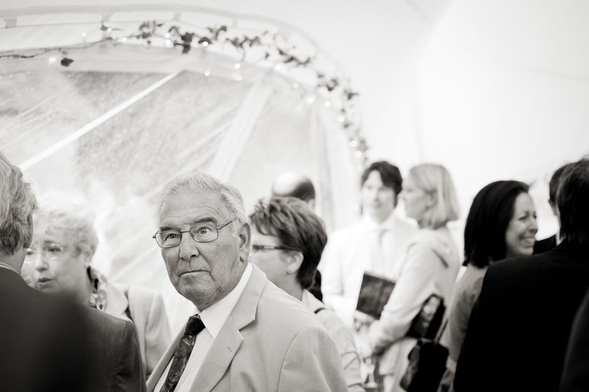 Gildings-Barn-wedding-photographs-028.jpg