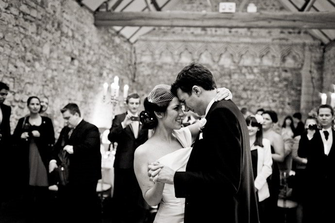 Notley-Abbey-Wedding-Photography_073.jpg