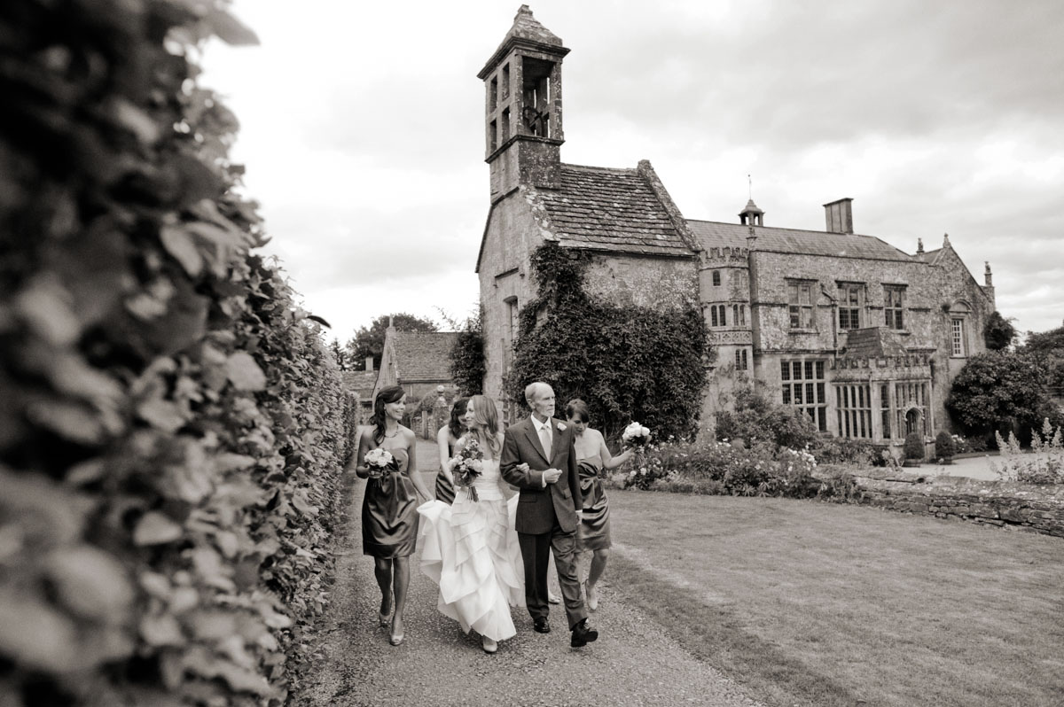 Brympton-DEvercy-House-Wedding-Photographer-020.jpg