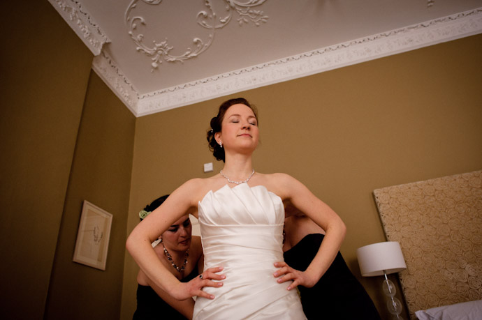 bath-wedding-photos-at-the-assembly-rooms-007.jpg