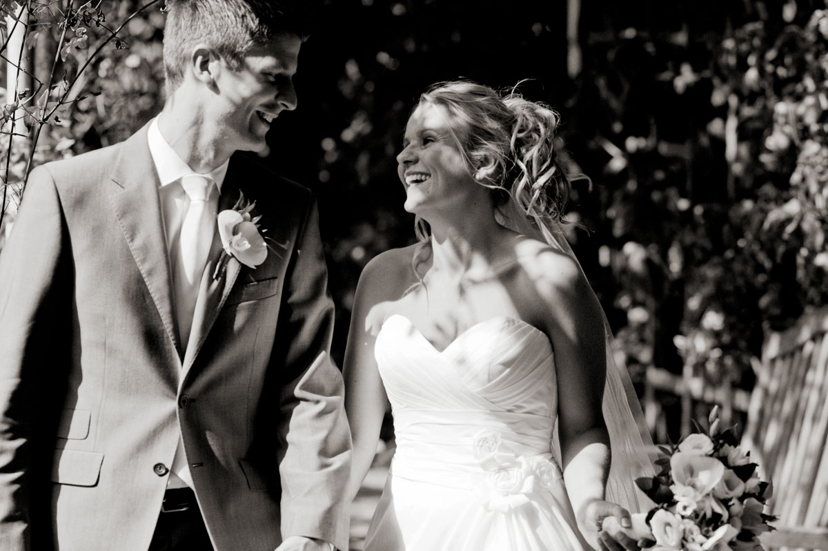 Abbey-House-Gardens-Wedding-Photographer-039.jpg