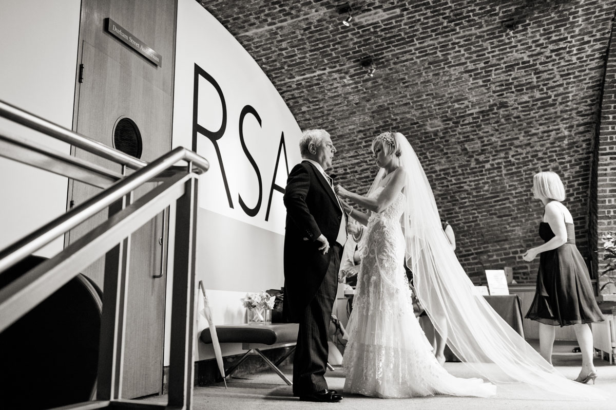 Royal-Society-for-the-Arts-Wedding-Photos-014.jpg