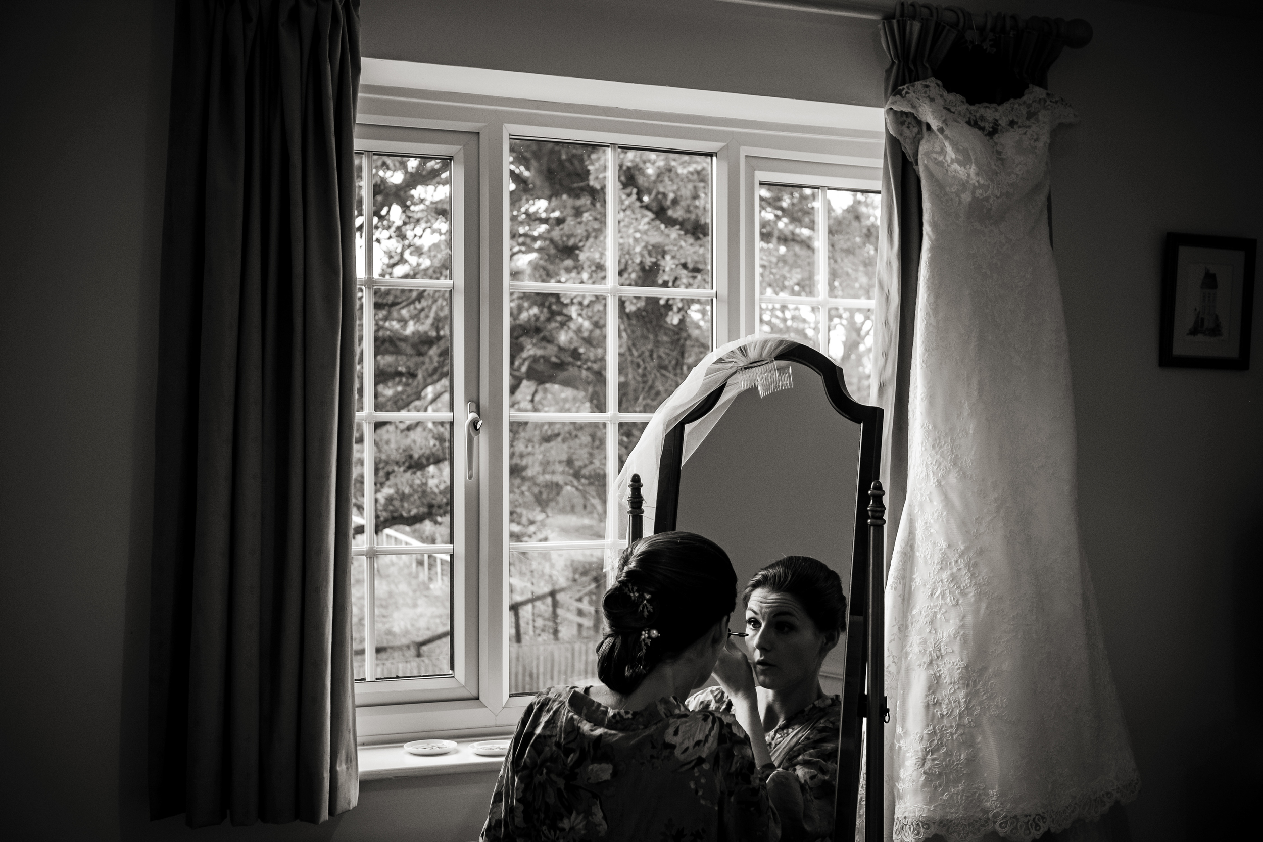 Berkshire reportage wedding photographers 006.jpg