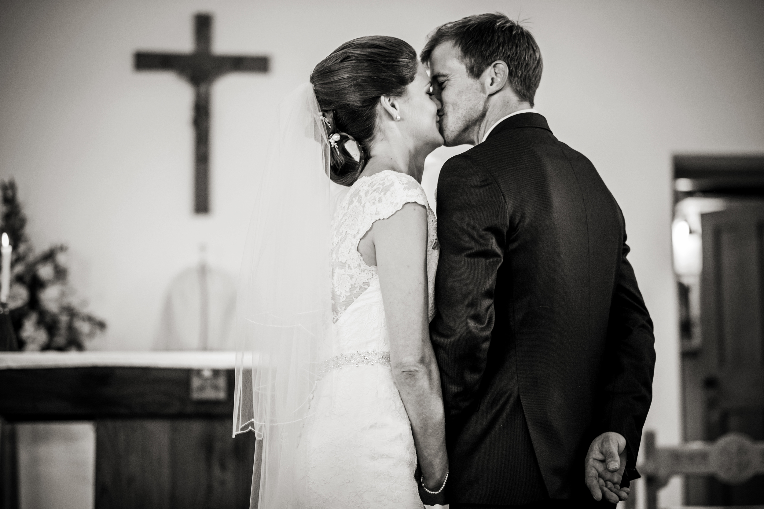 Berkshire reportage wedding photographers 013.jpg