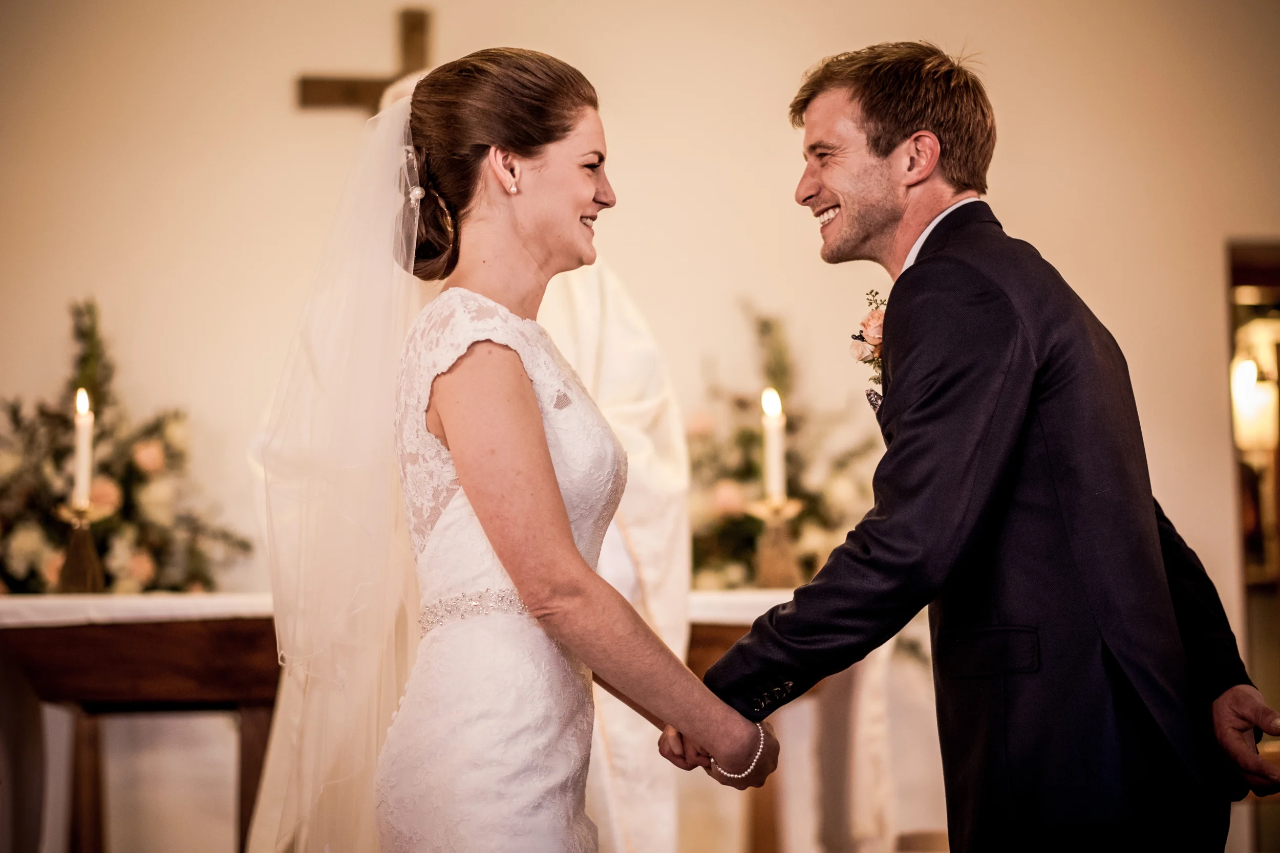 Berkshire reportage wedding photographers 014.jpg