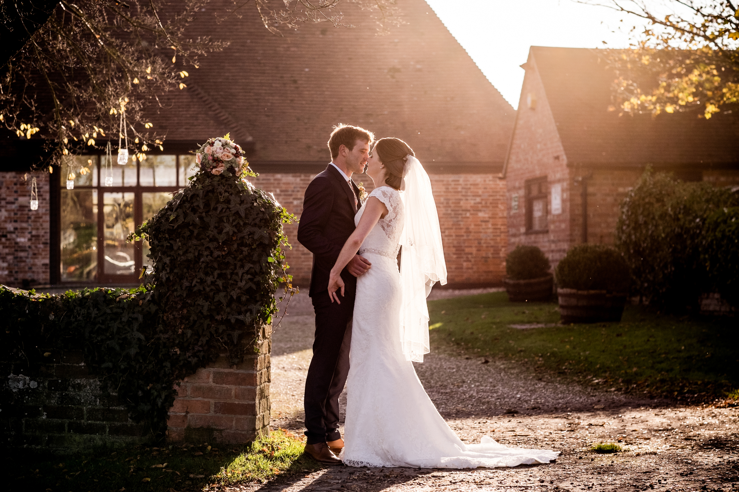 Berkshire reportage wedding photographers 018.jpg