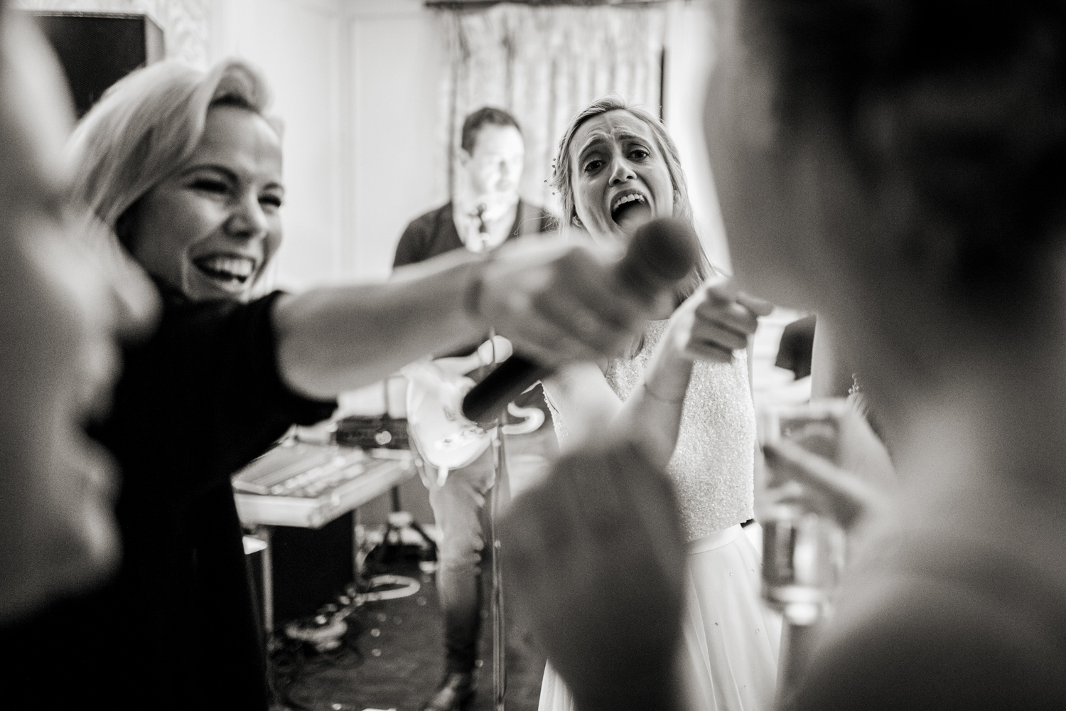 bucks reportage wedding photographers 038.jpg