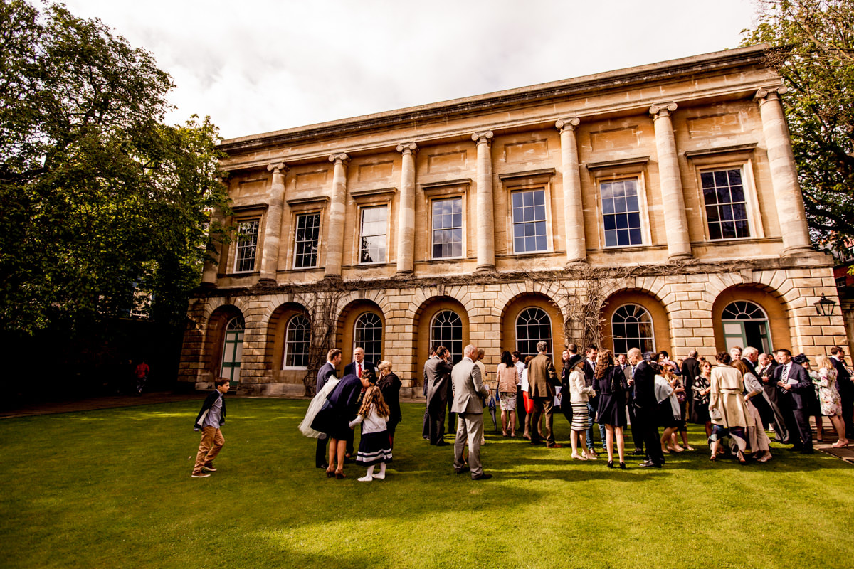 Wedding Photograhy at the Bodeleian Library in Oxford 016.jpg