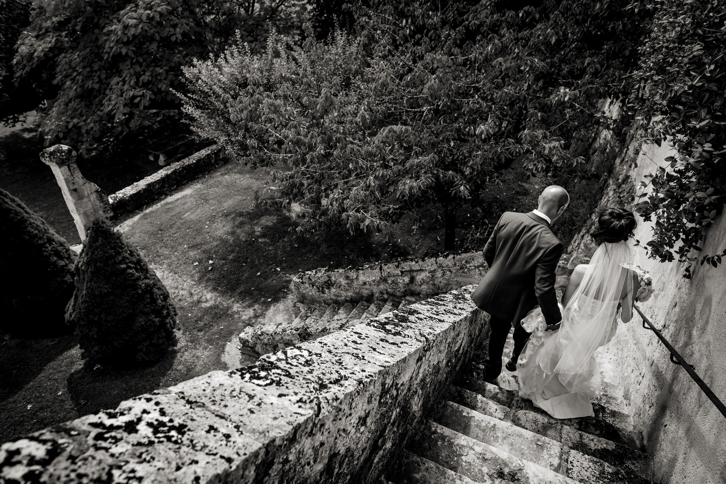 Uk Wedding photographers working at chateau de lisse in gascony 044.jpg