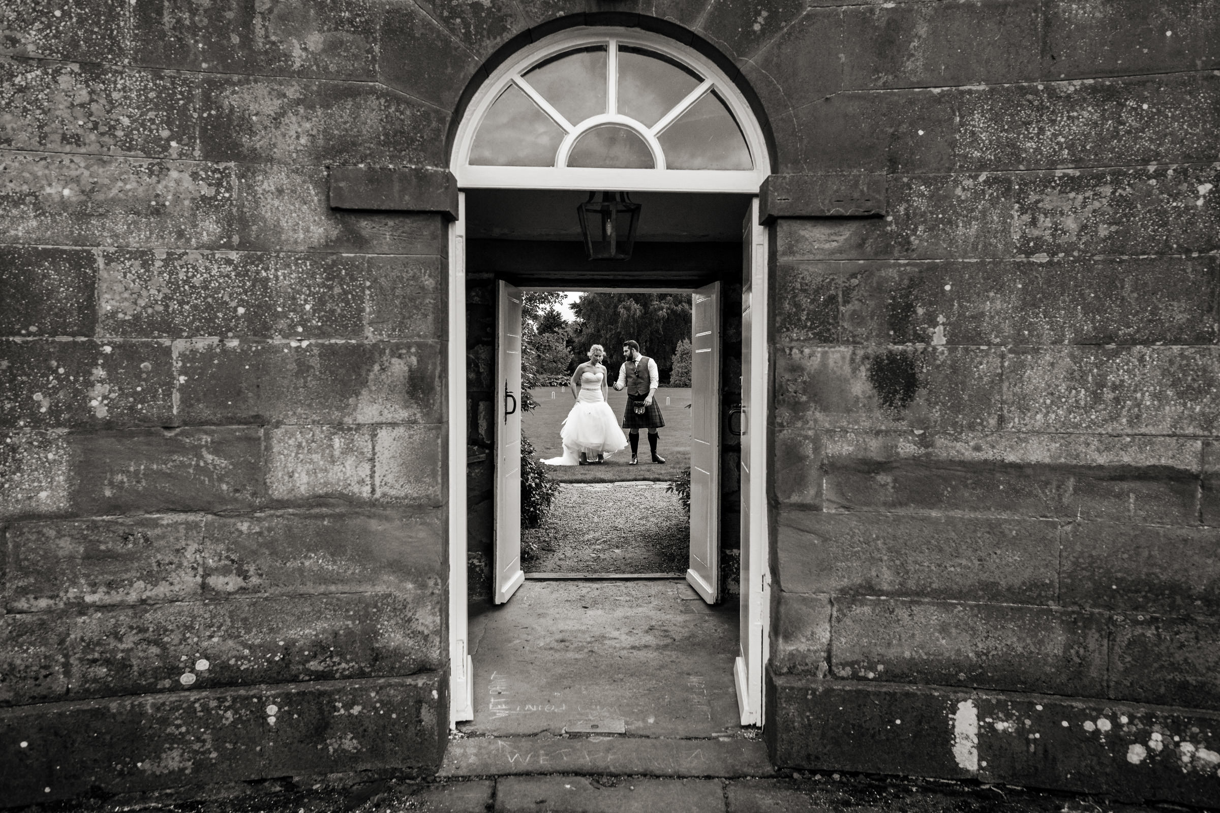 Documentart wedding photographers Berwick-upon-Tweed 016.jpg