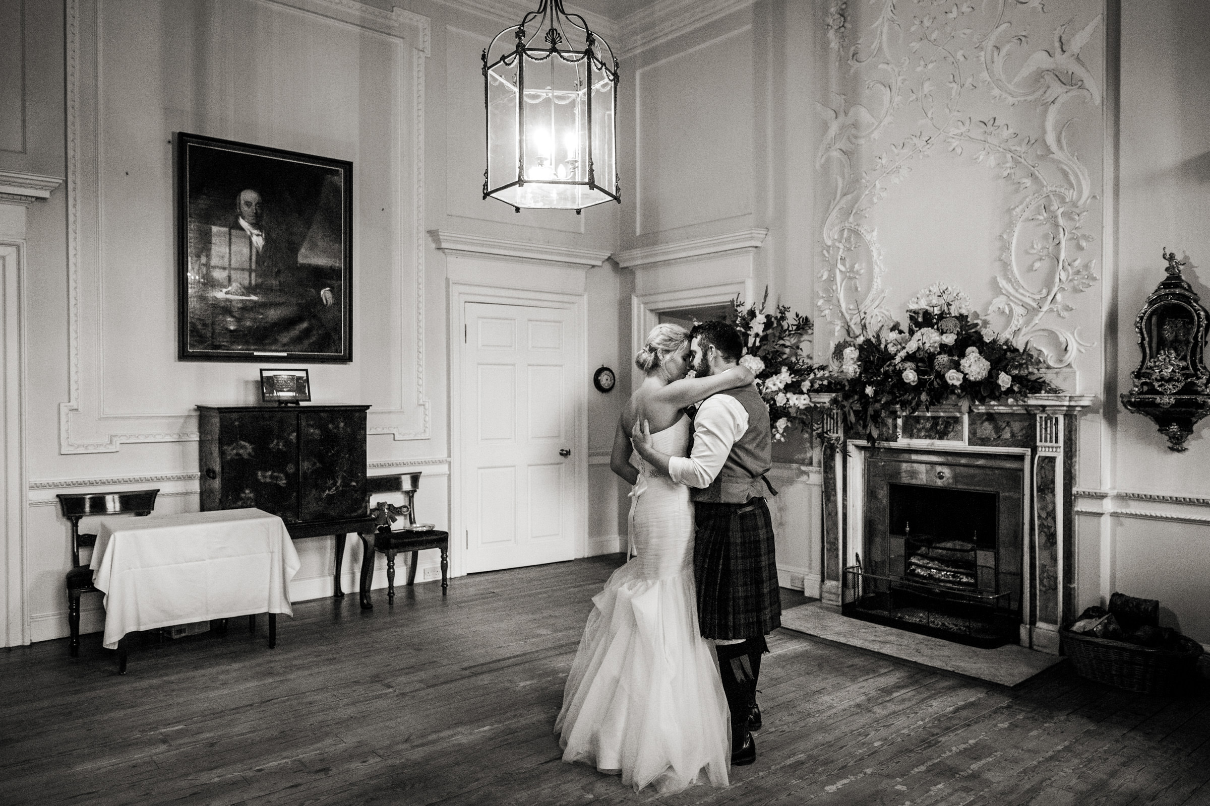 Documentart wedding photographers Berwick-upon-Tweed 030.jpg