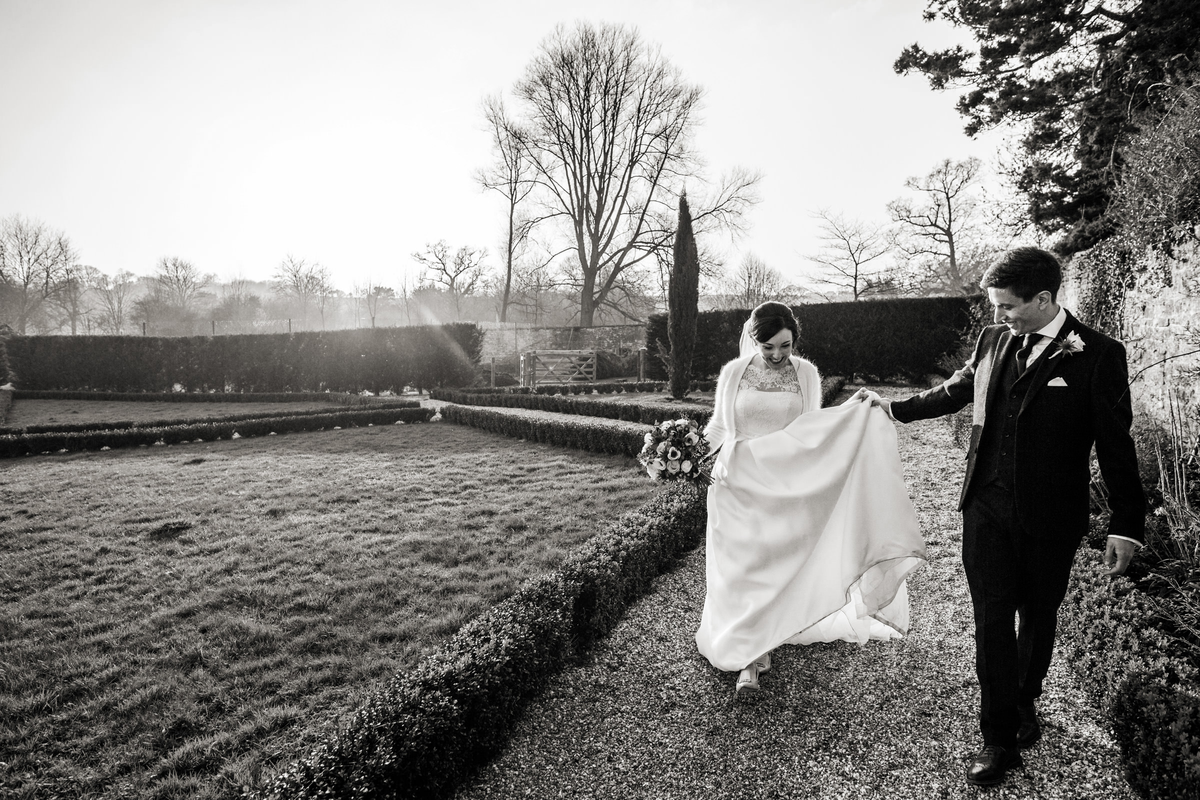 relaxed wedding photography at in somerset 022.jpg