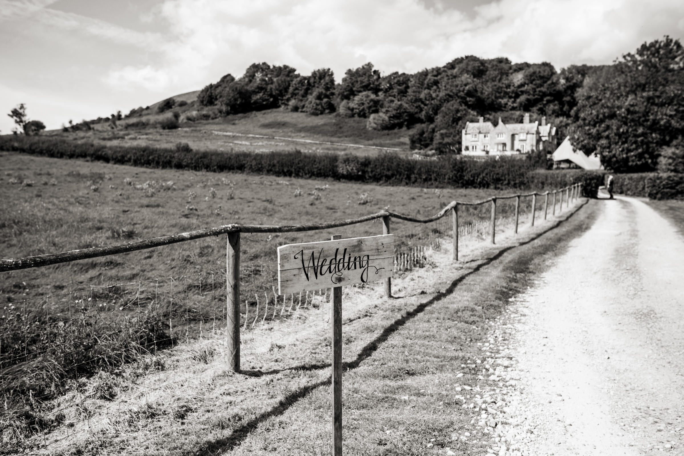 natural dorset wedding photographers 001.jpg