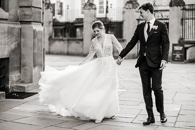 Sarah and Nick's stunning wedding @bodleianlibraryweddings has just been published on @lovemydress ... Brilliant write-up and well worth a read.

Great to work with @alwaysandriweddings too :) Check out the feature, link in profile.