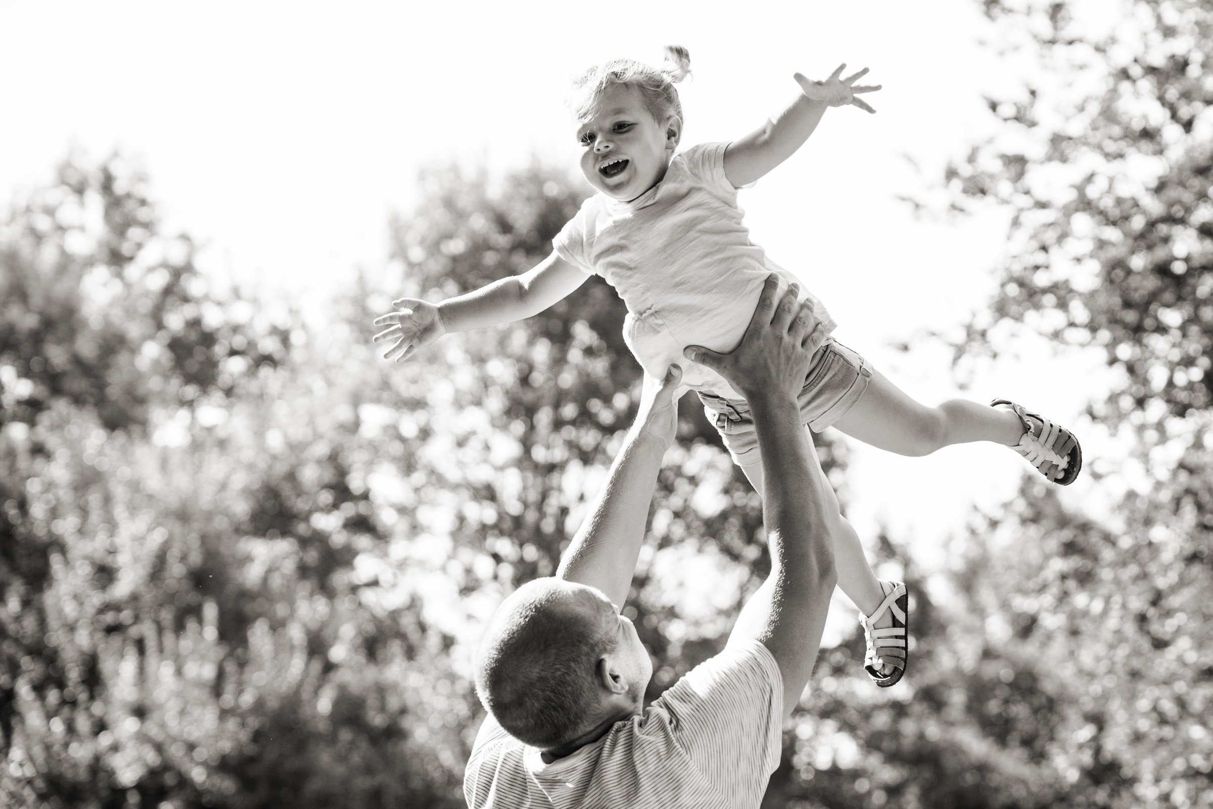 Natural+family+portraiture+in+surrey+005.jpg