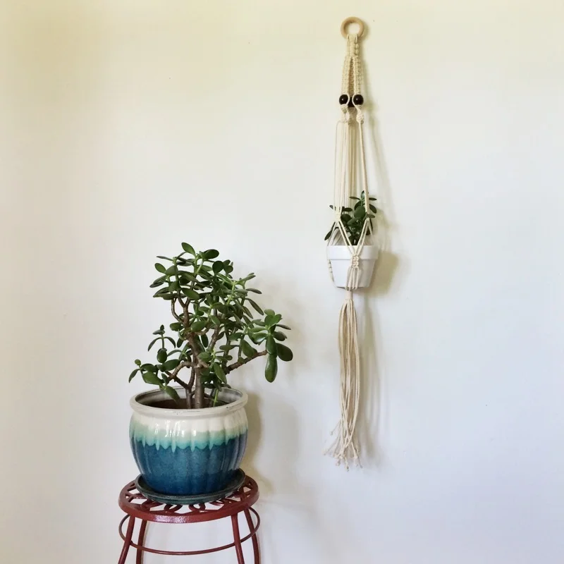 modern macrame hanging planter tutorial.jpg