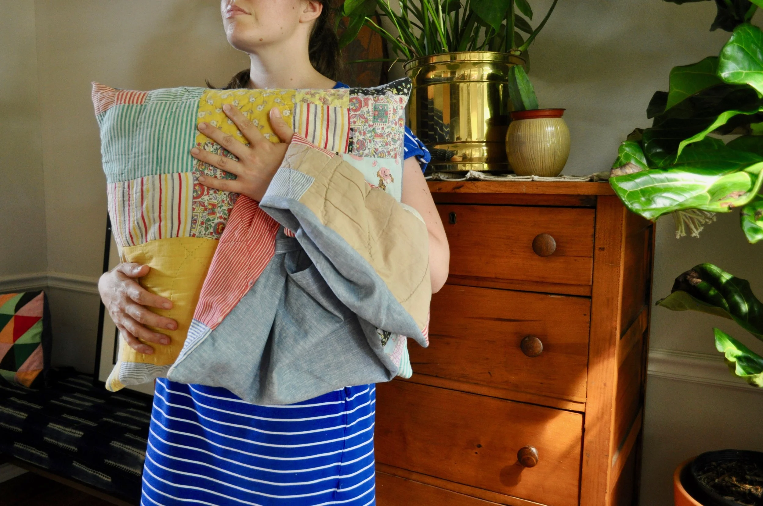things to do with an old quilt.jpg