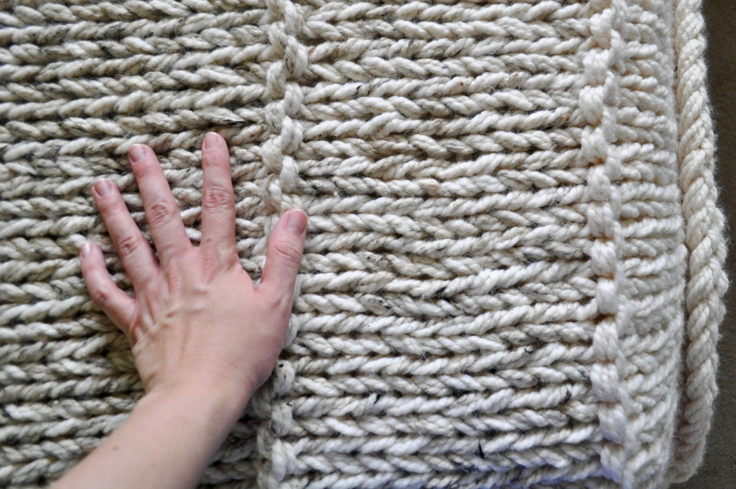 Chunky Knit Blanket Kit DIY Project Pattern.jpg