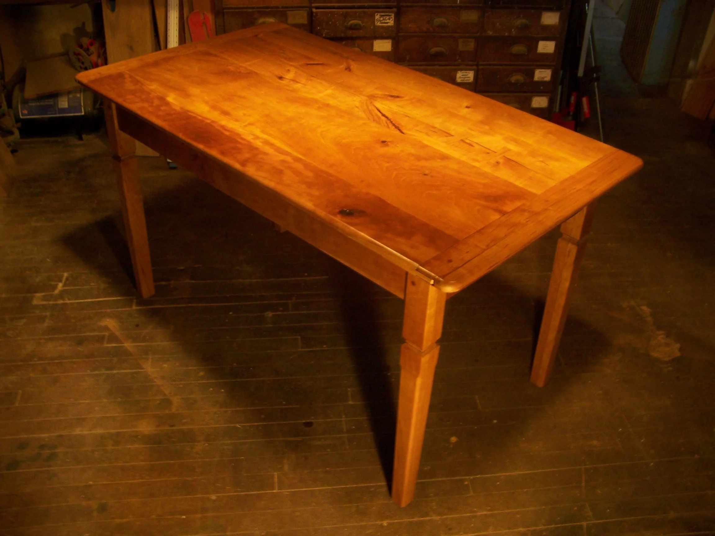 hine table 023.jpg